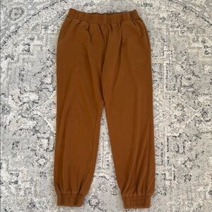 Love, Olive Co Brown Joggers